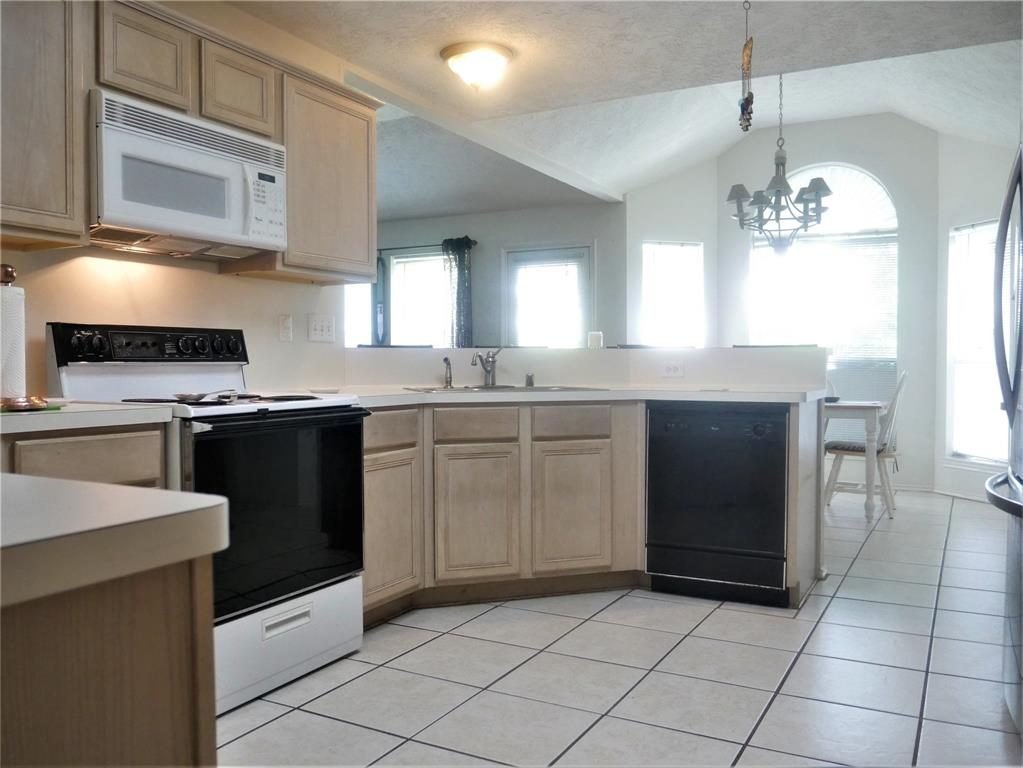 6819 Lost Thicket Drive