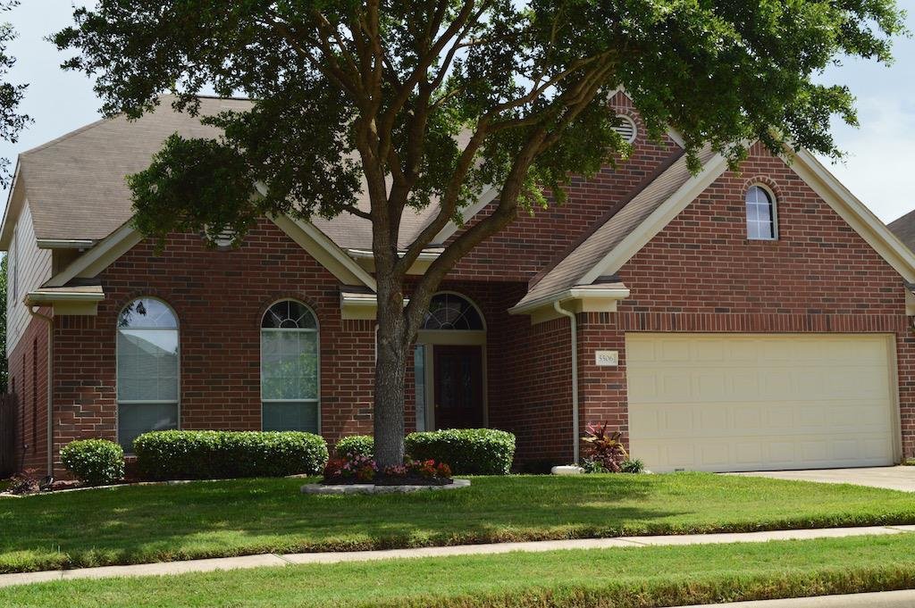 5506 Saddle Bred Drive