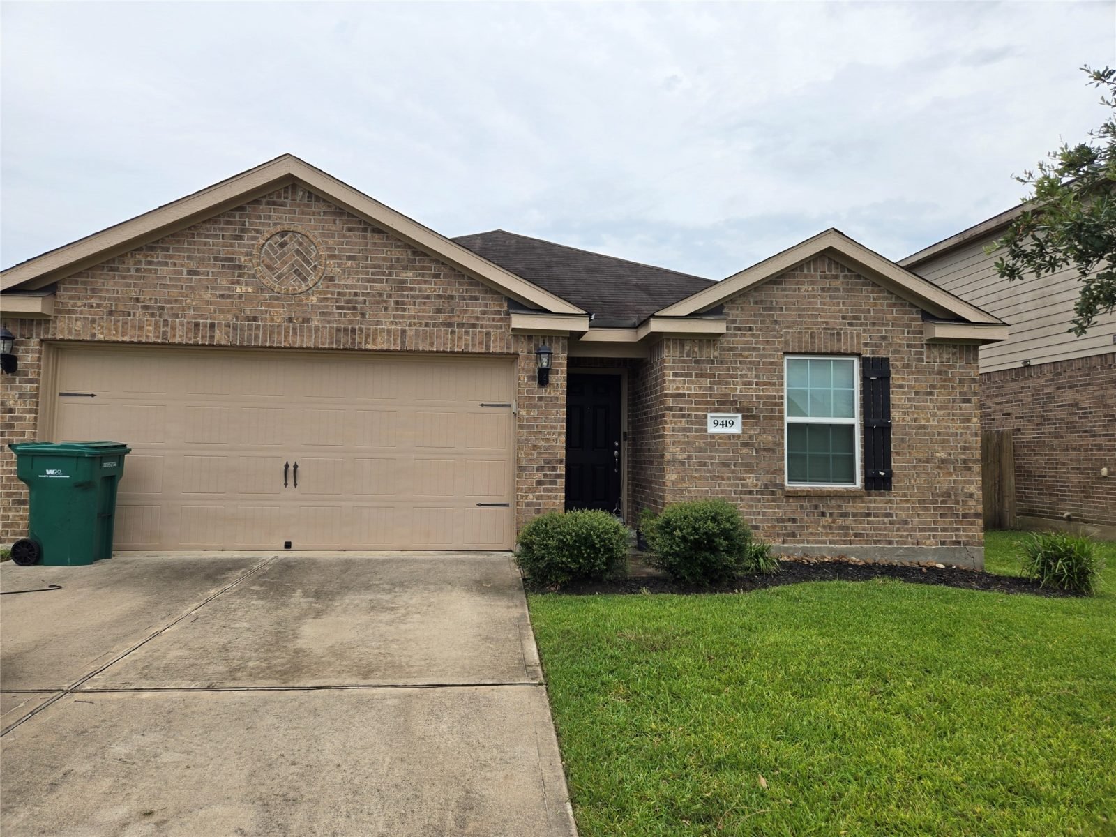 9419 Gold Mountain Drive