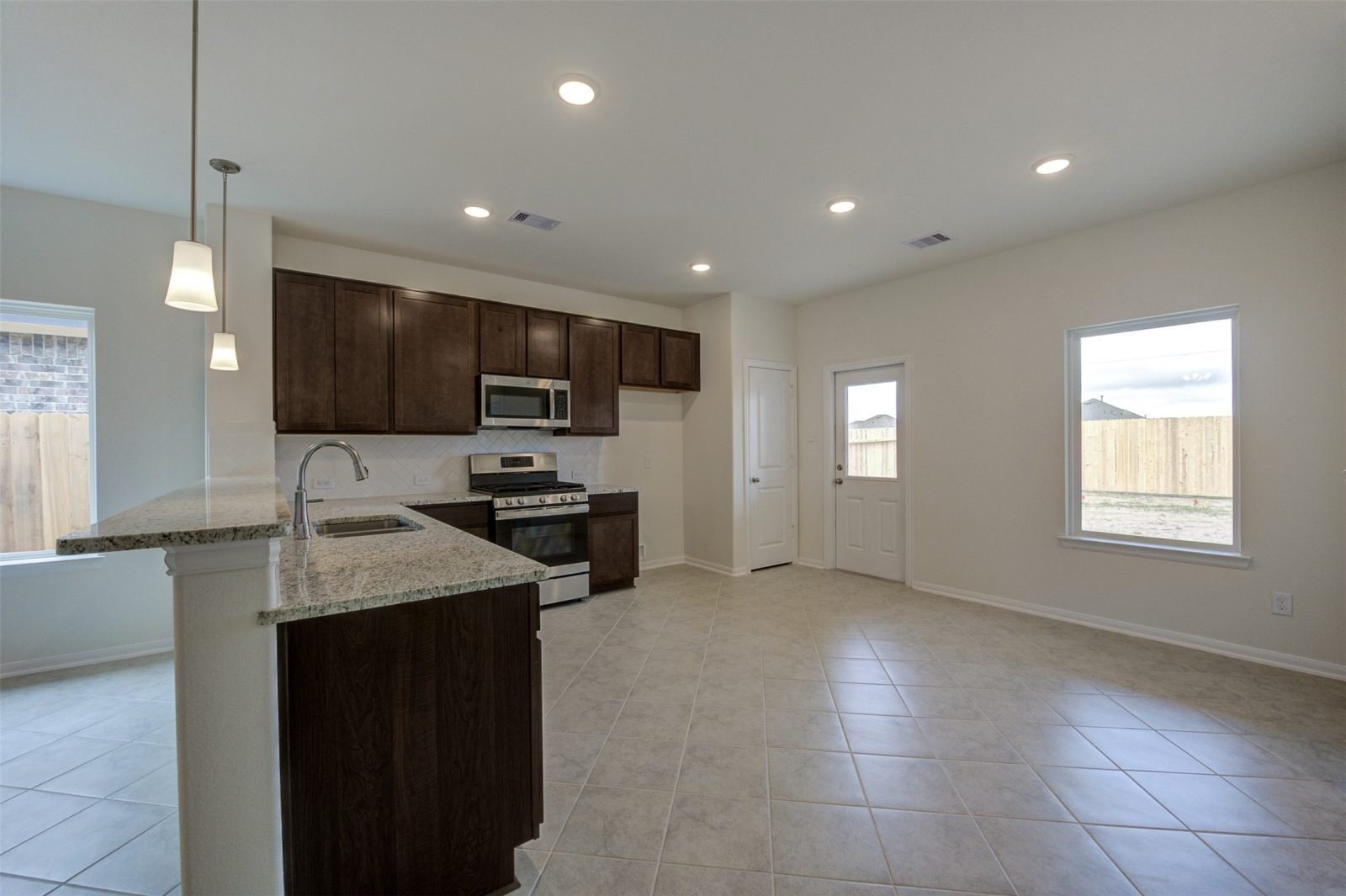 4703 Painted Bunting Lane