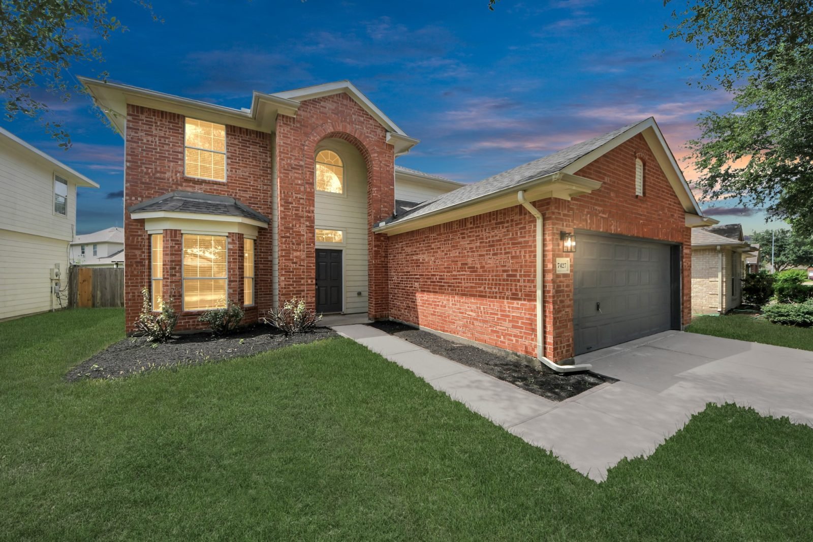 7427 Oakwood Canyon Drive