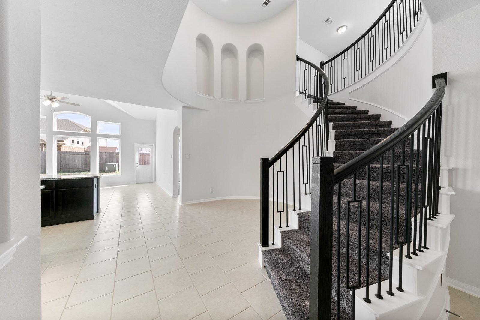 8814 West Cres Lake Circle