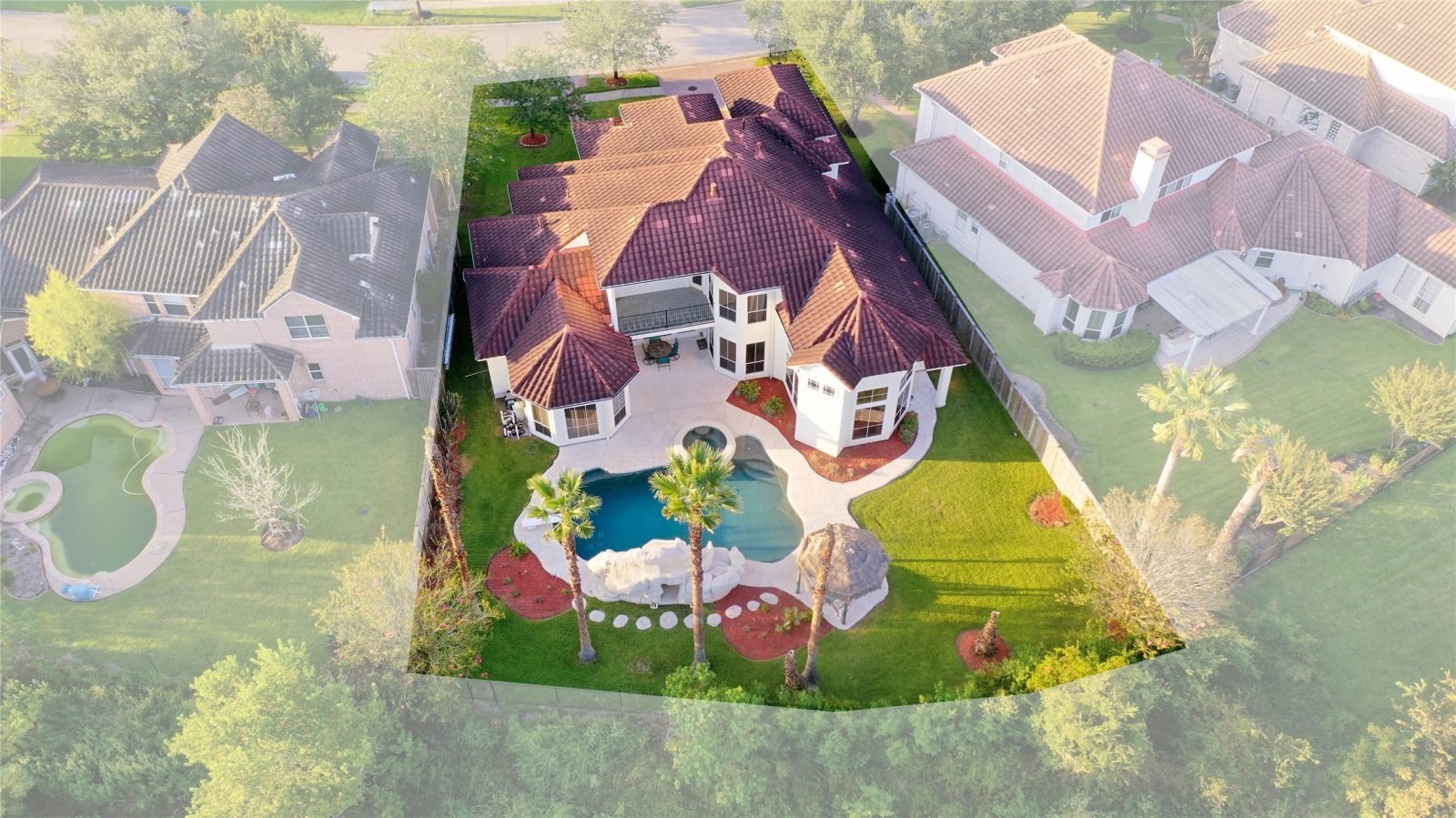 19011 Windsor Lakes Drive