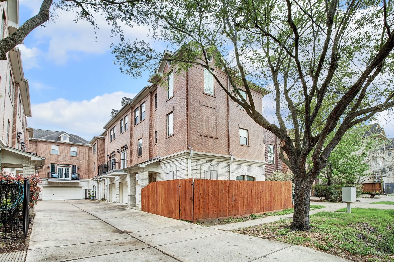 1408 Birdsall Street, Unit B